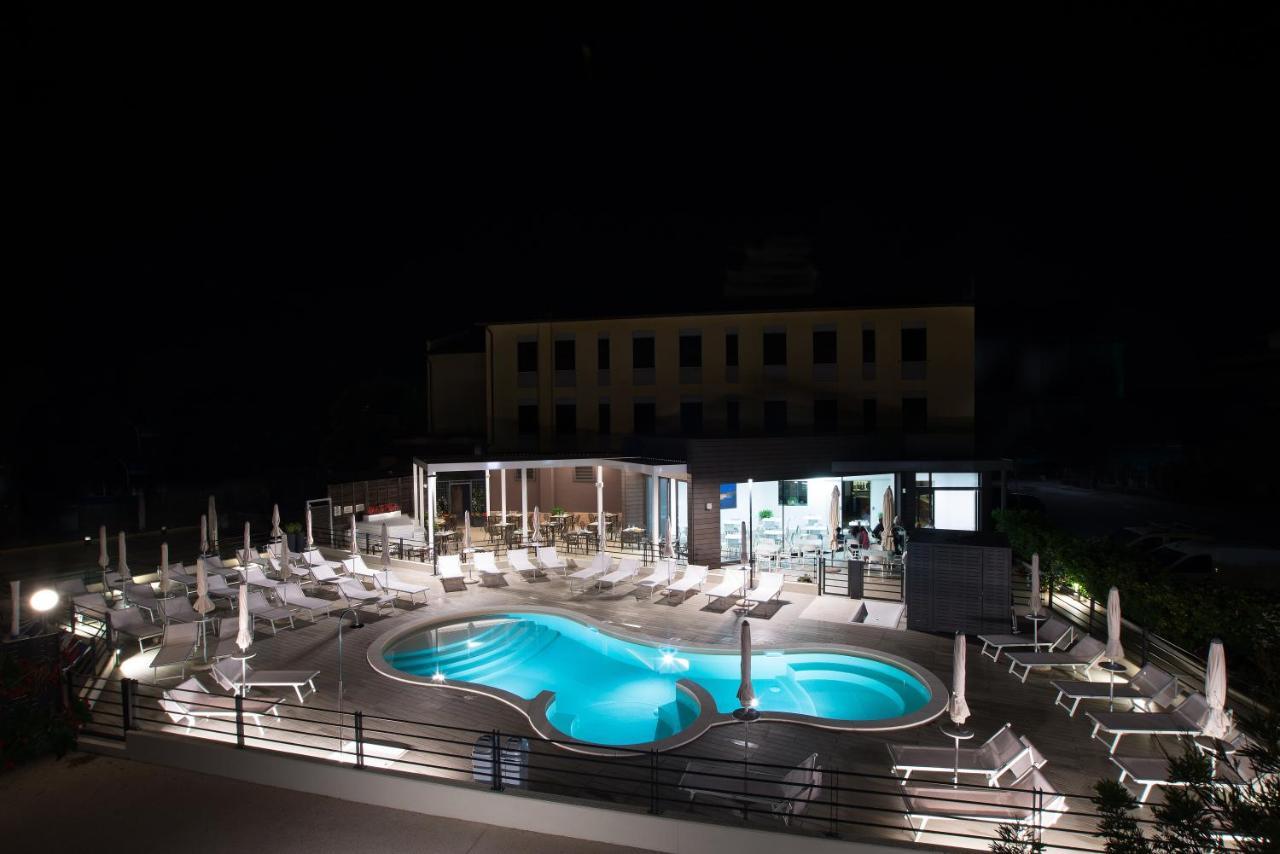 Hotel Ristorante Dante Torgiano Eksteriør billede